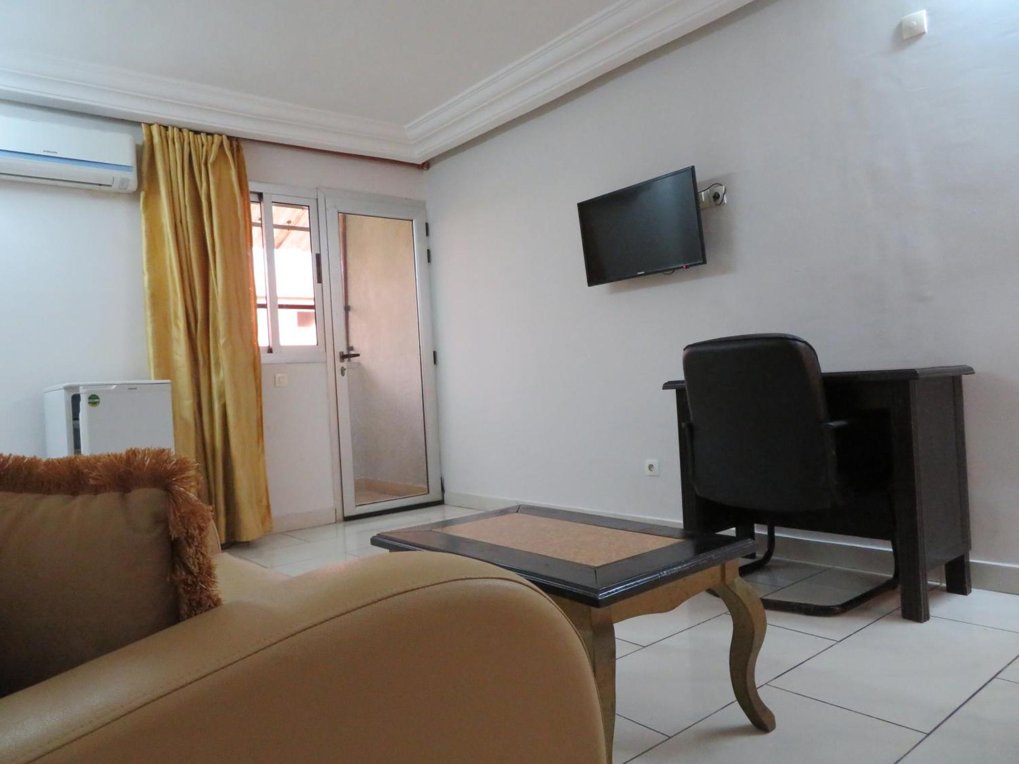 Golden Hotel Abidjan Ngoại thất bức ảnh