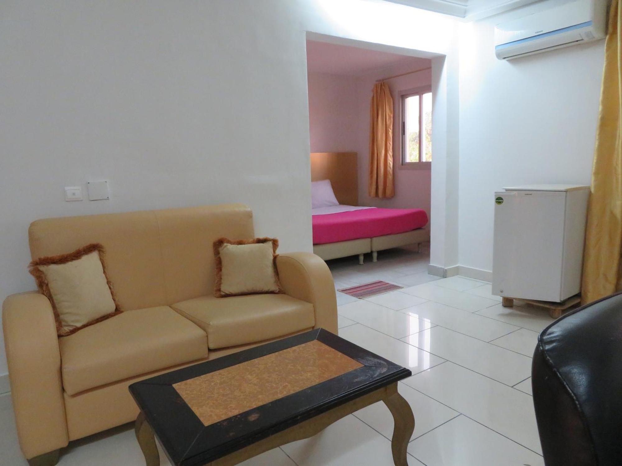 Golden Hotel Abidjan Ngoại thất bức ảnh