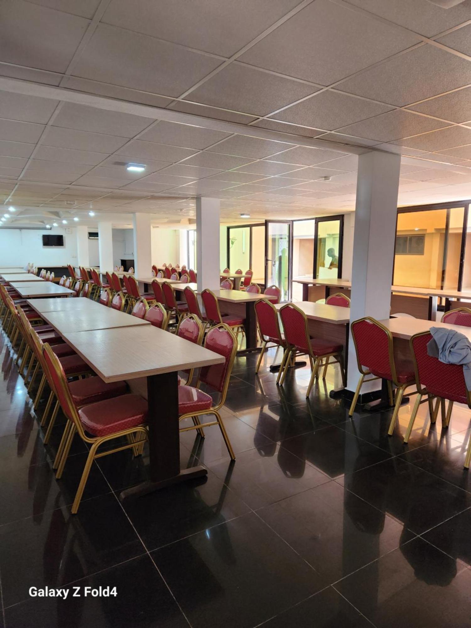 Golden Hotel Abidjan Ngoại thất bức ảnh